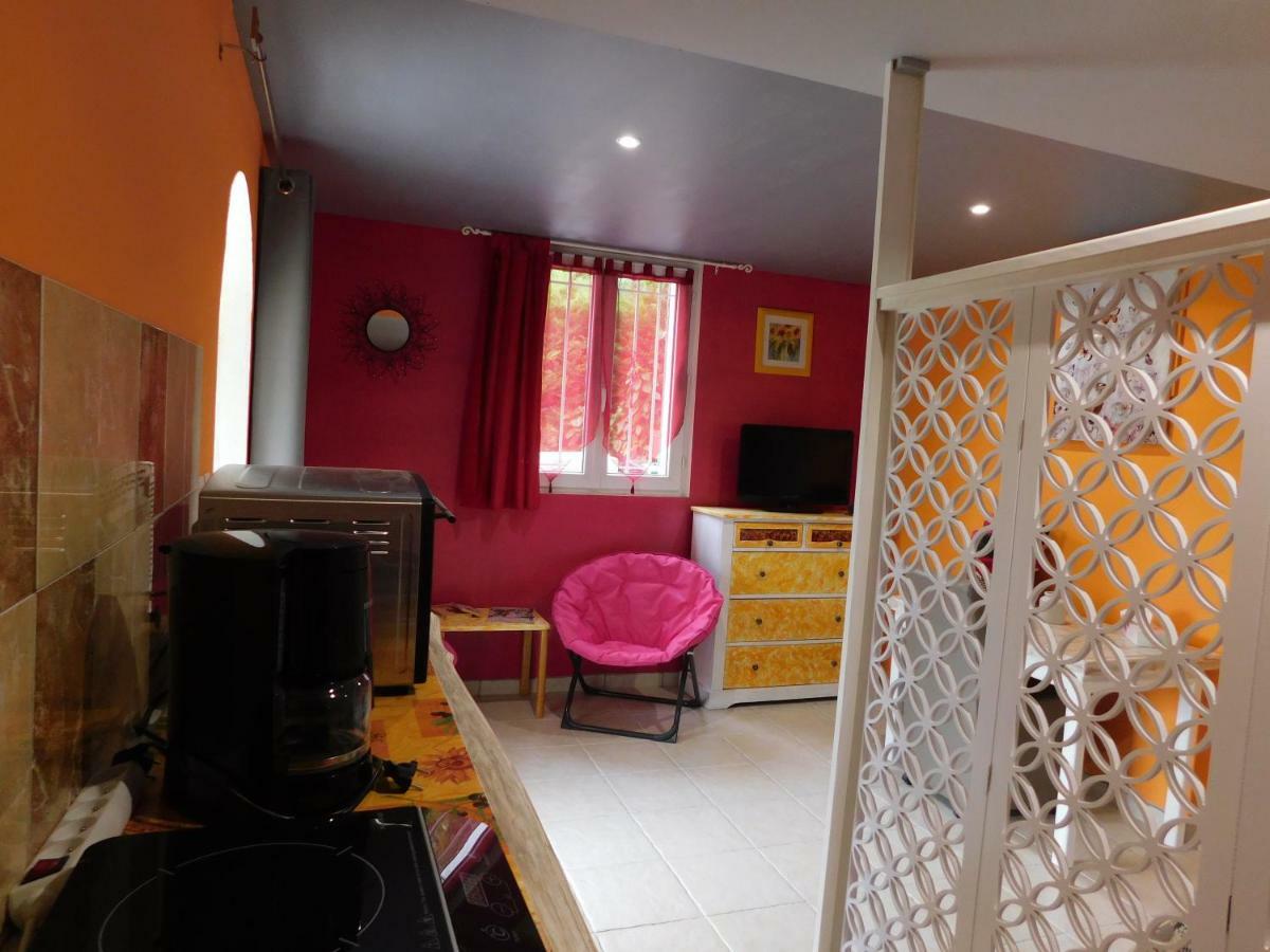 Villa Les Pins Mirabel-aux-Baronnies Esterno foto